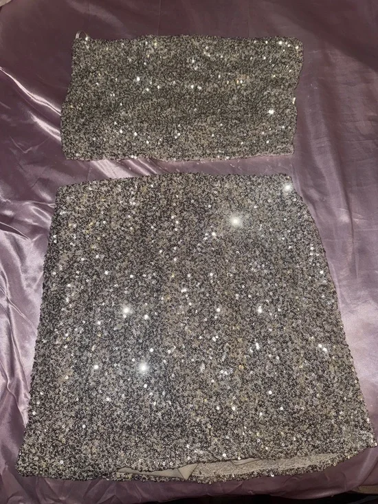 NWT Monteau Cream / Silver Sequin Tube Top and Mini Skirt Set - Picture 2 of 7